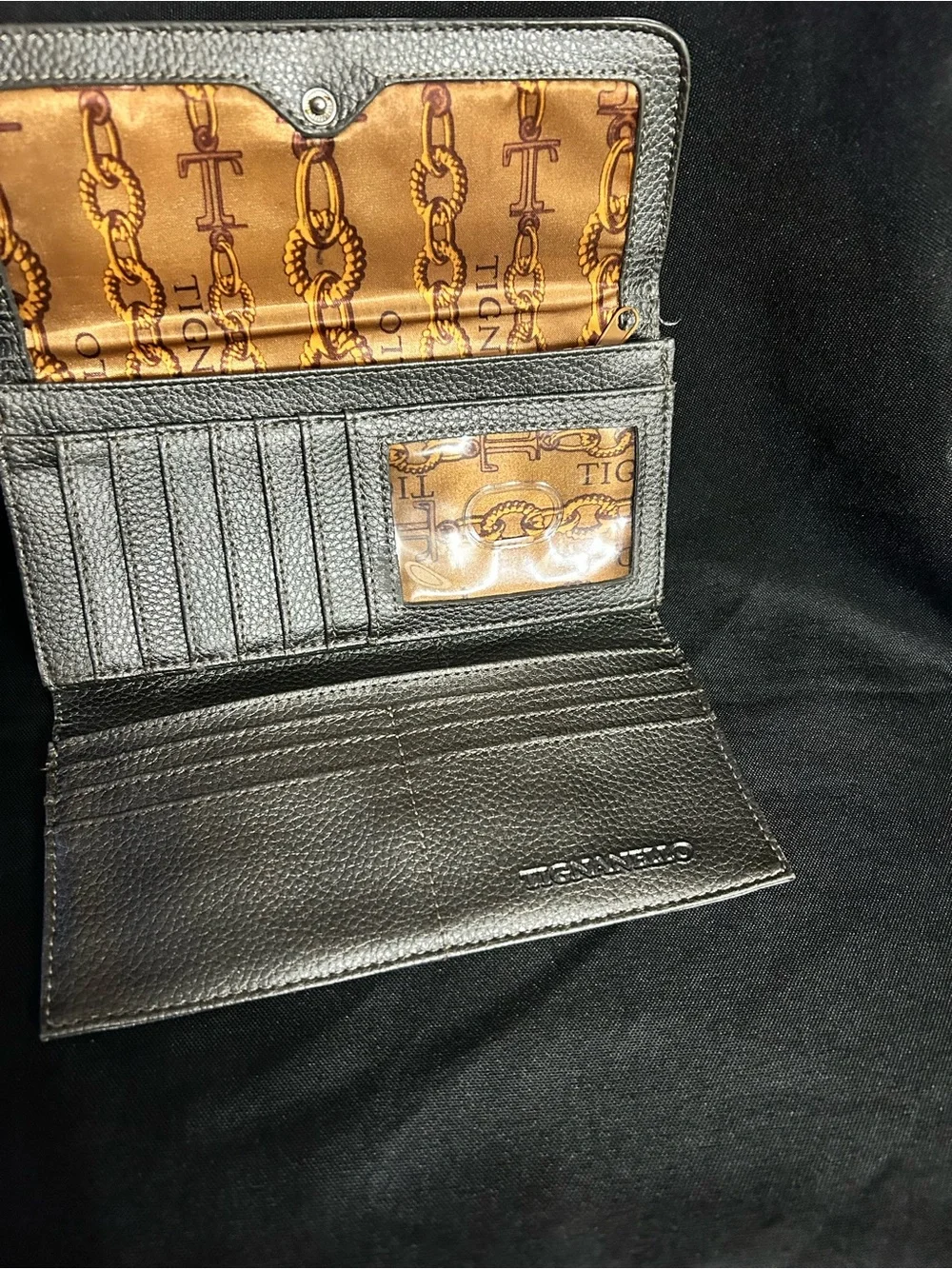 Tingnanello Leather Metallic Charcoal Gray Trifold Card Wallet with Logo Plaque